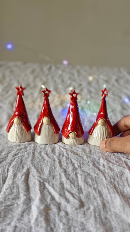 LiL SaNta - small (sold individually)
