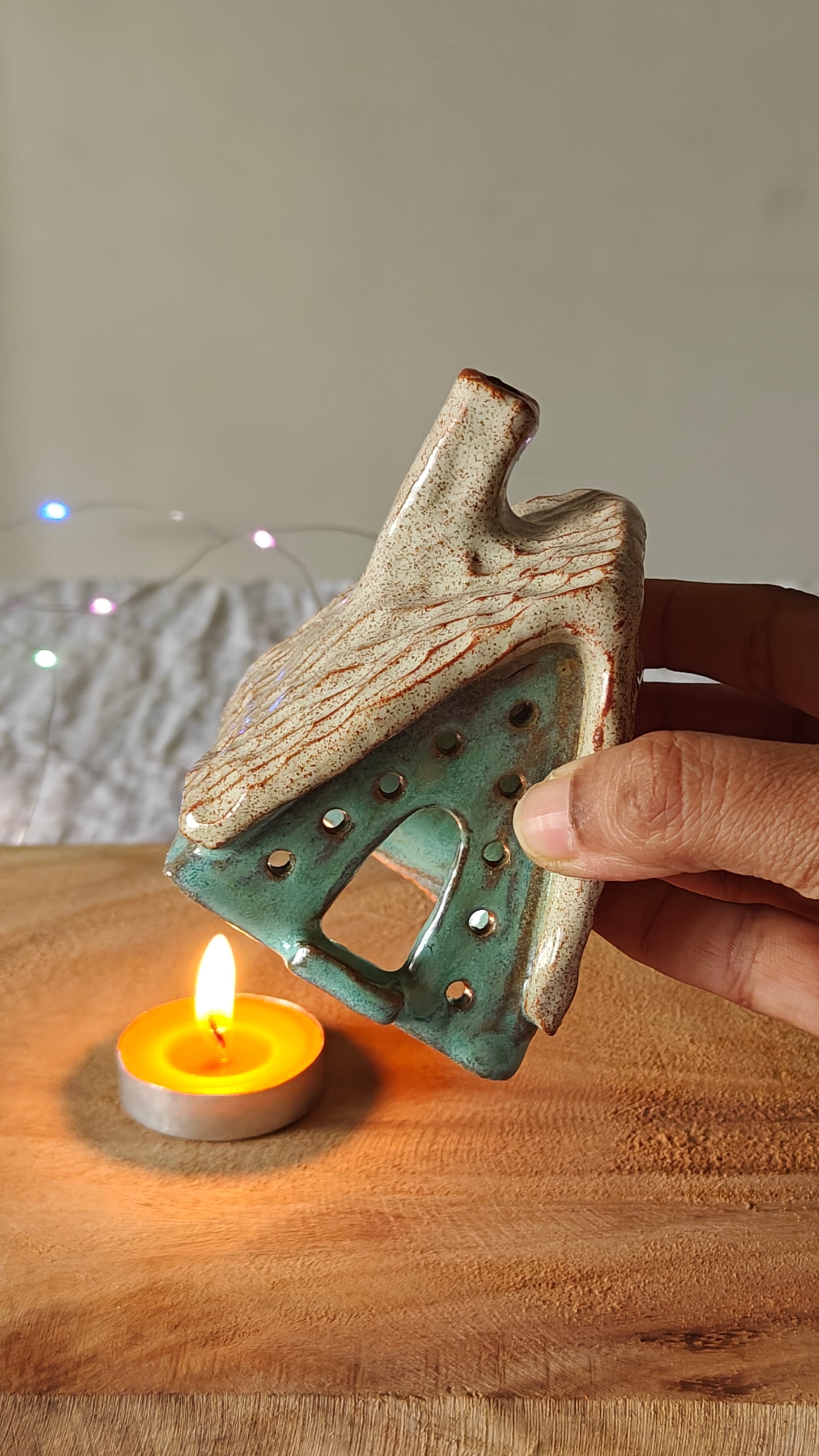 HoMe MeRrY HoMe 4 (sold individually)